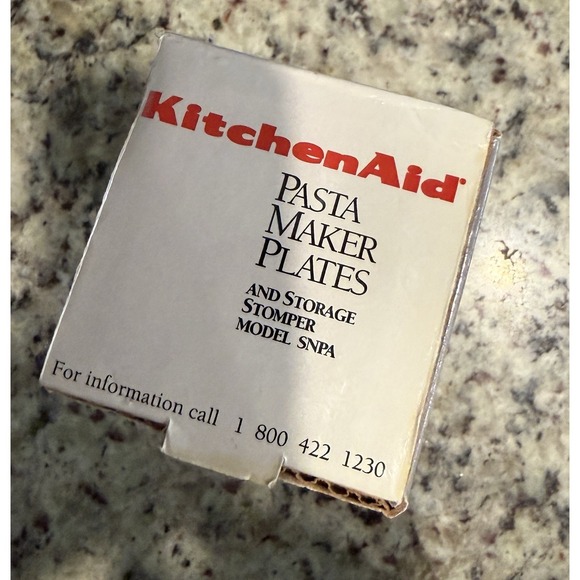 KitchenAid Pasta Maker Plates Attachment Storage Stomper Case in Box SNPA - Picture 9 of 9